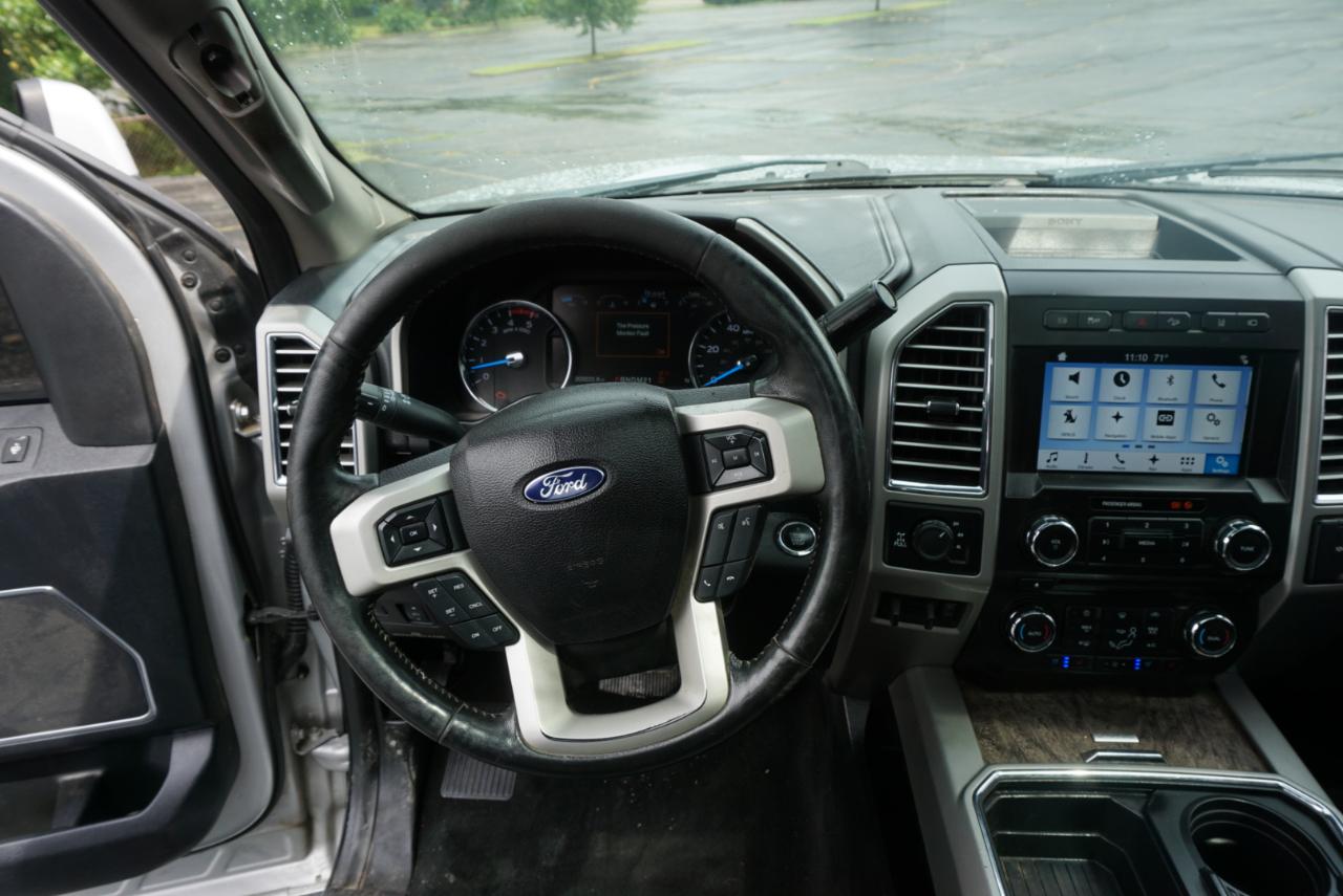 Ford F-250 SD Lariat Crew Cab 4WD 2017