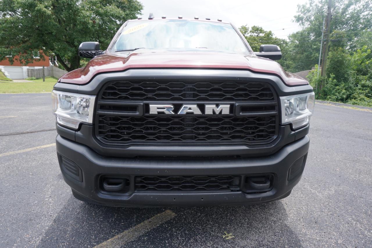 Dodge 3500 Tradesman Crew Cab 4WD DRW 2020