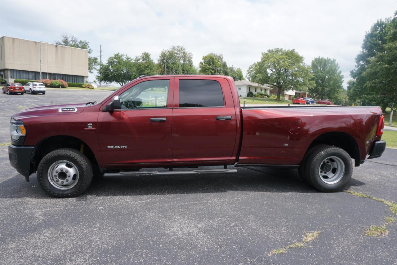 Dodge 3500 Tradesman Crew Cab 4WD DRW 2020