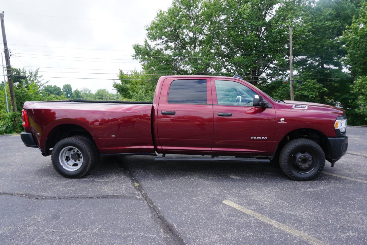 Dodge 3500 Tradesman Crew Cab 4WD DRW 2020