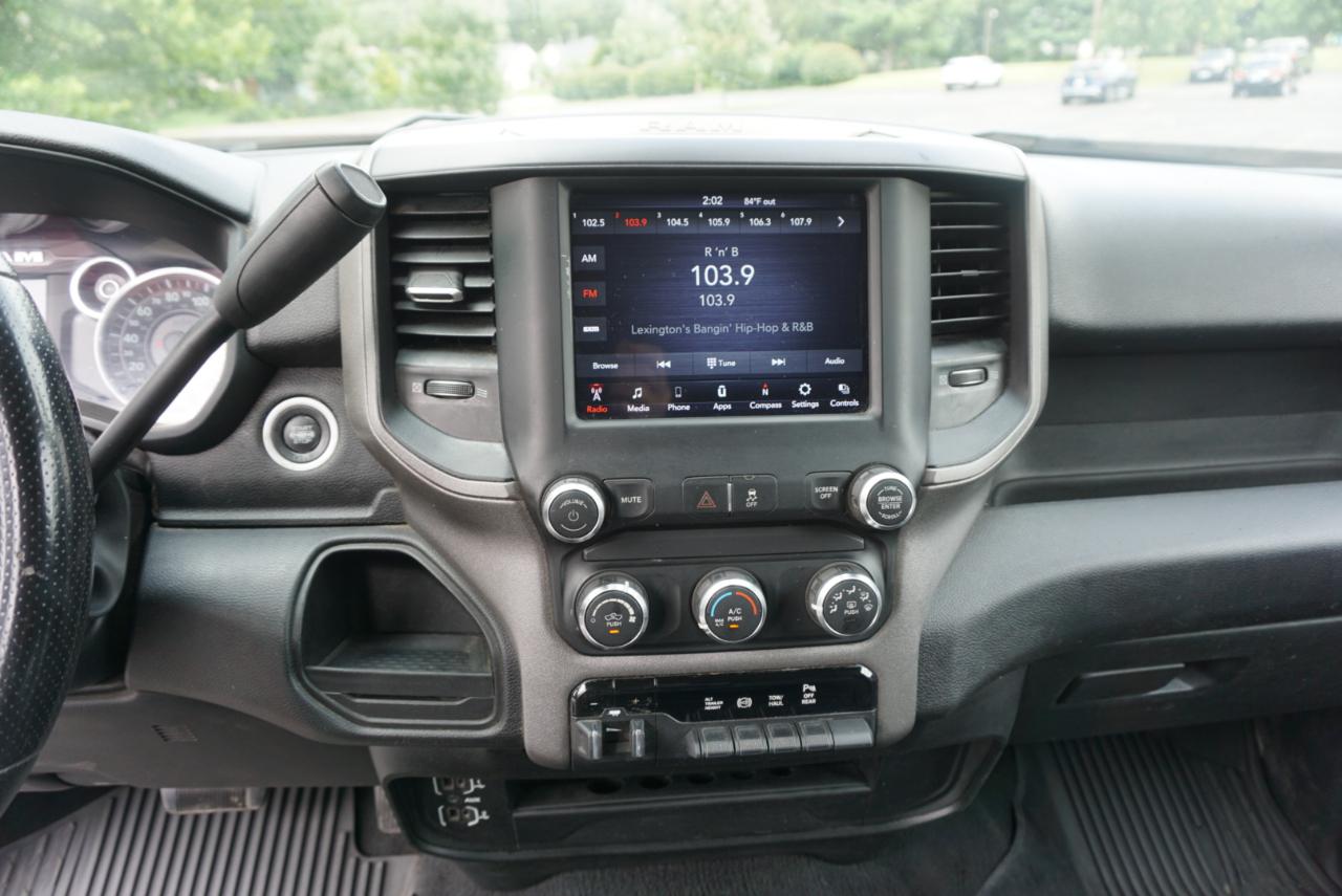 Dodge 3500 Tradesman Crew Cab 4WD DRW 2020