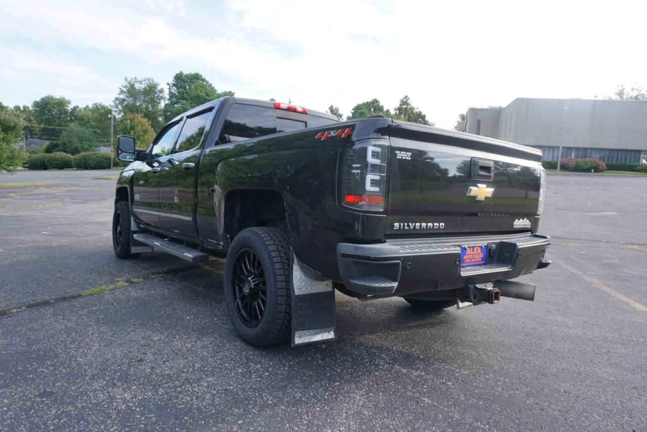 Chevrolet Silverado 2500HD High Country Crew Cab Short Box 4WD 2019