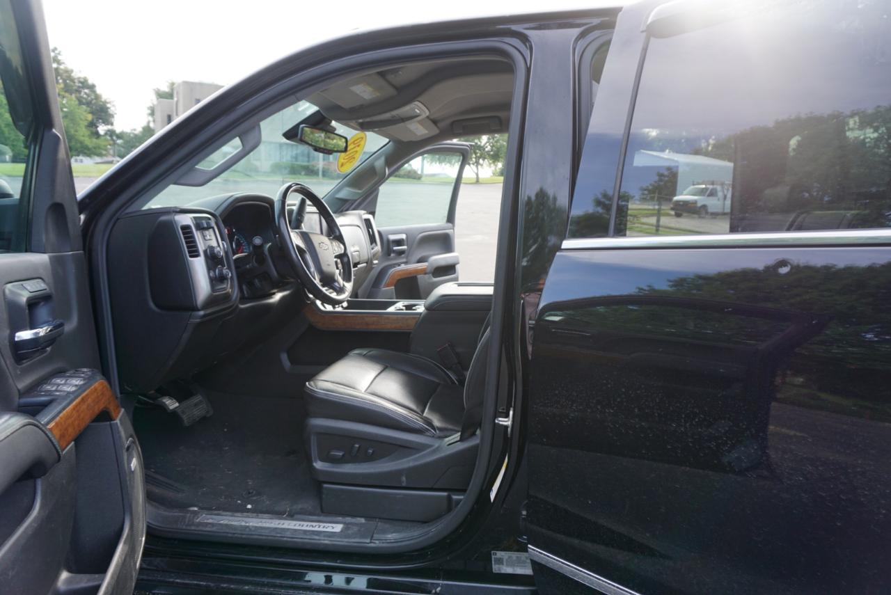 Chevrolet Silverado 2500HD High Country Crew Cab Short Box 4WD 2019