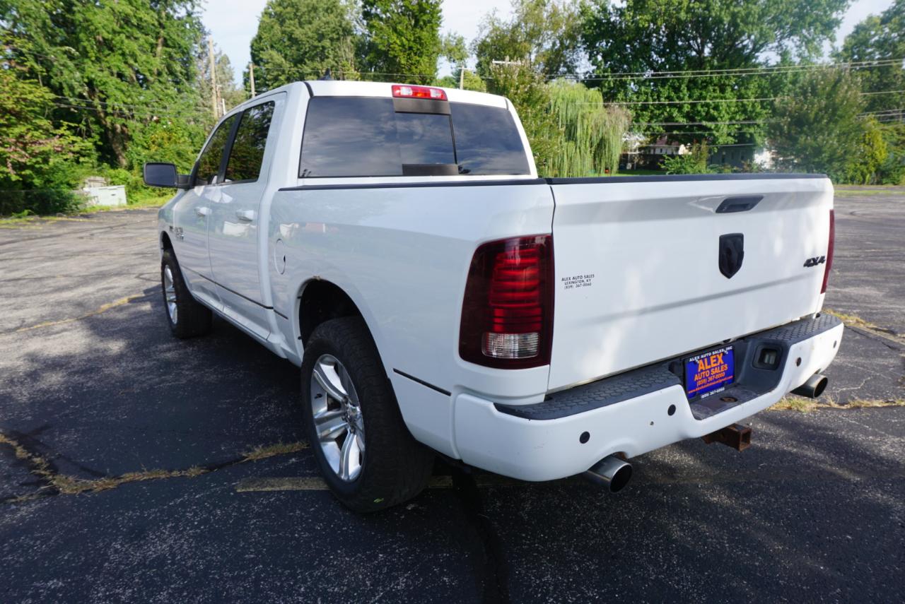 Dodge 1500 Sport Crew Cab SWB 4WD 2013