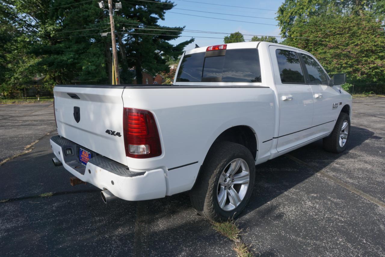 Dodge 1500 Sport Crew Cab SWB 4WD 2013