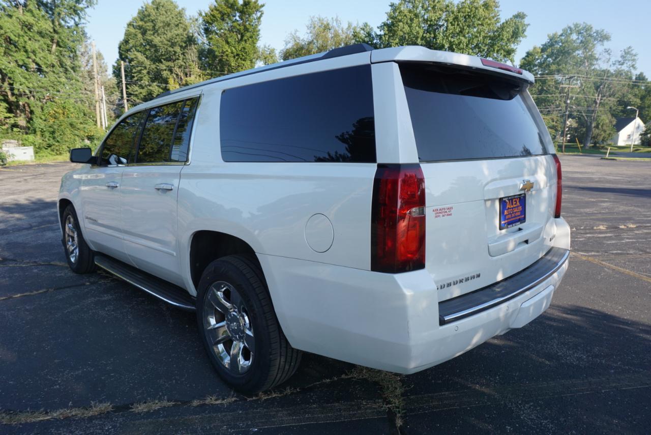 Chevrolet Suburban Premier 4WD 2017