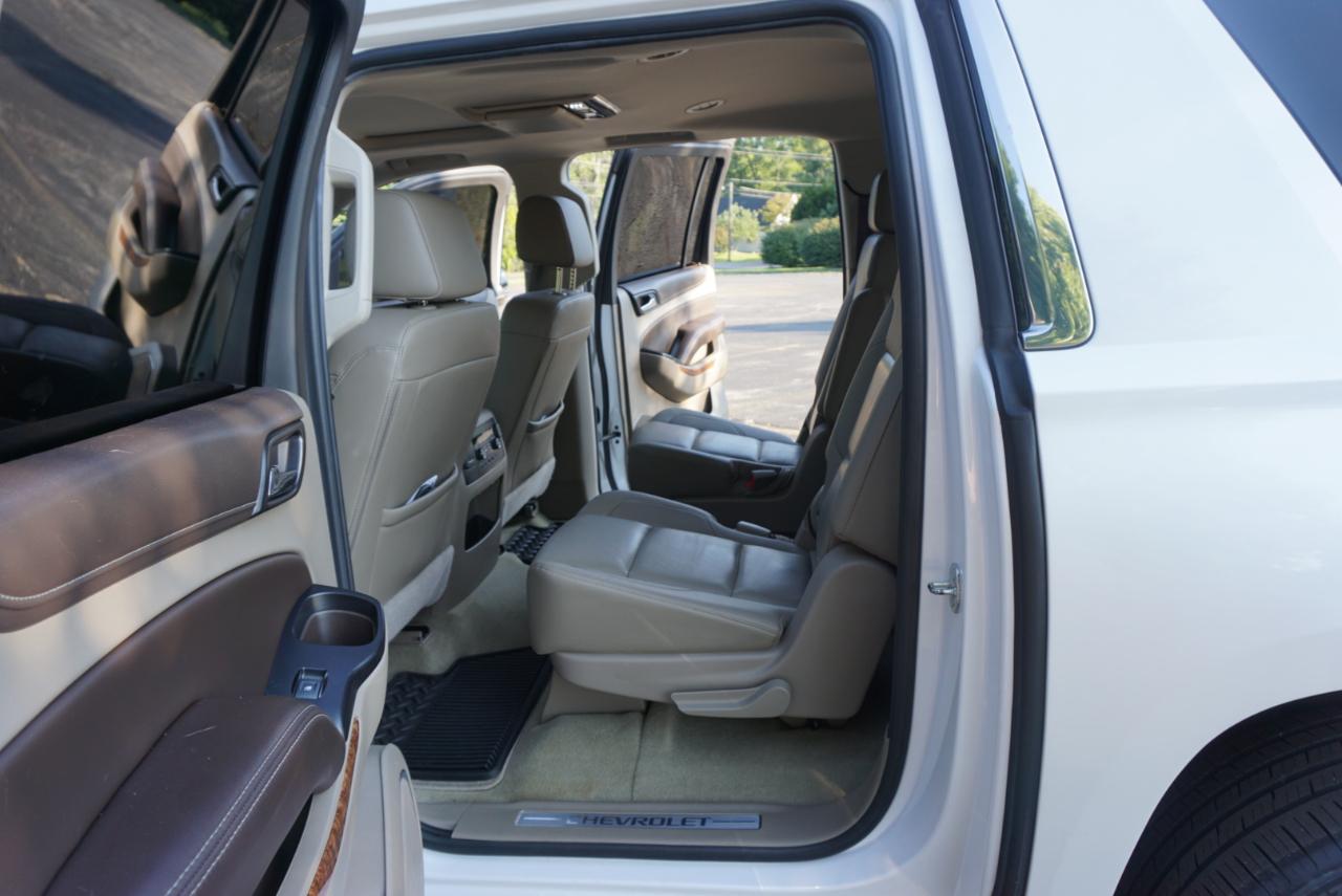 Chevrolet Suburban Premier 4WD 2017