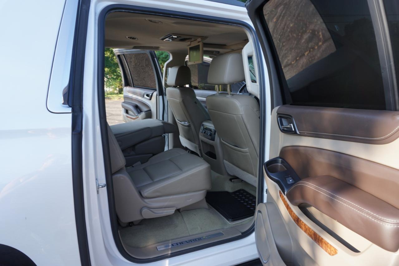 Chevrolet Suburban Premier 4WD 2017