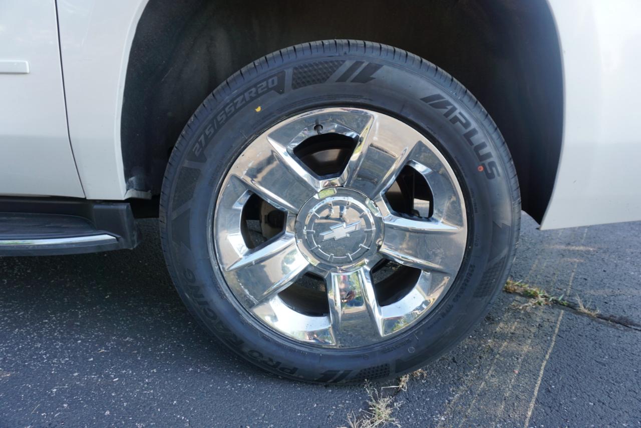 Chevrolet Suburban Premier 4WD 2017