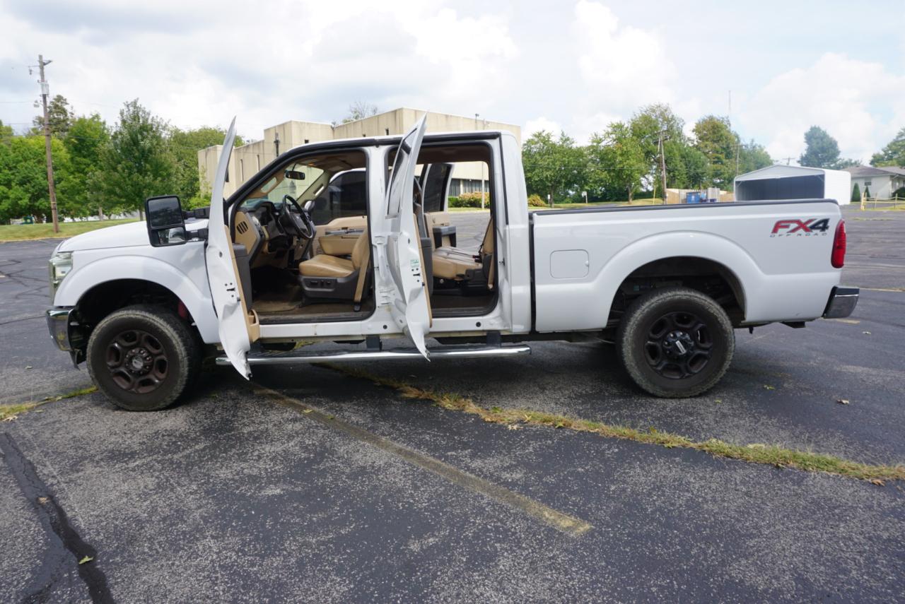 Ford F-250 SD Lariat Crew Cab 4WD 2016