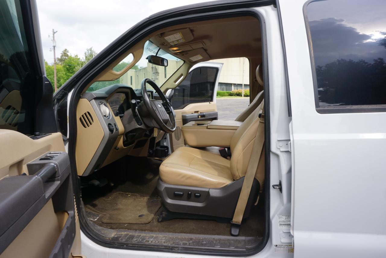 Ford F-250 SD Lariat Crew Cab 4WD 2016