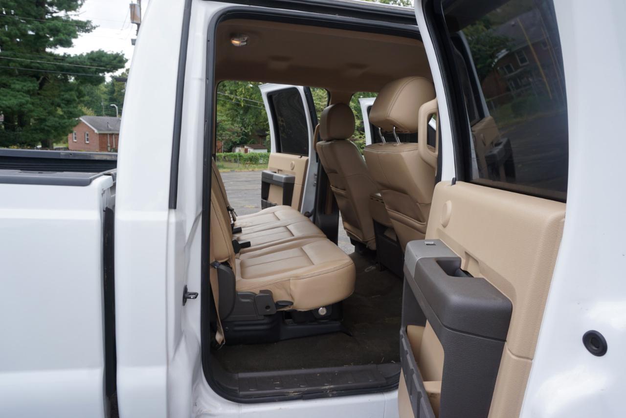 Ford F-250 SD Lariat Crew Cab 4WD 2016