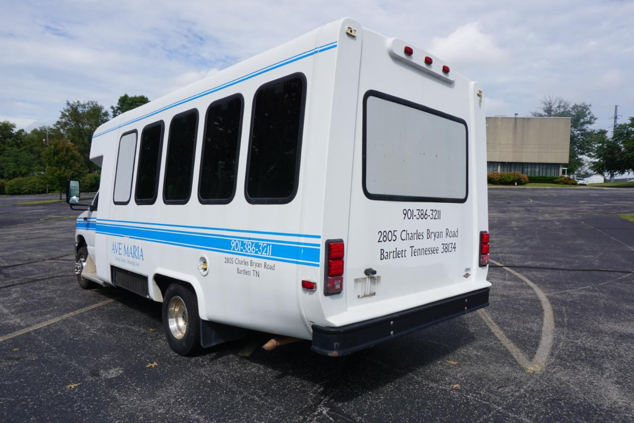 Ford Econoline E350 2016