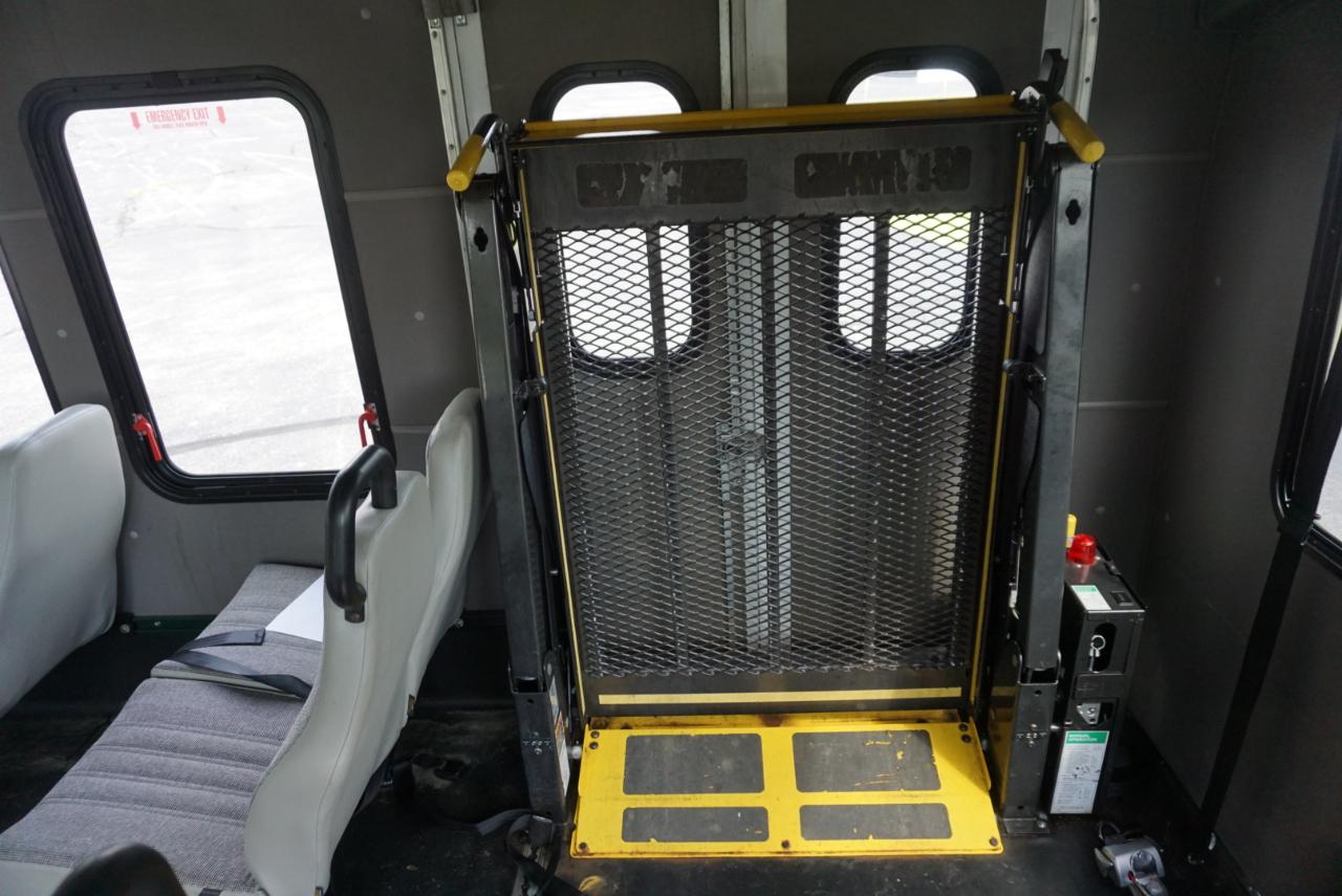 Ford Econoline E350 2016