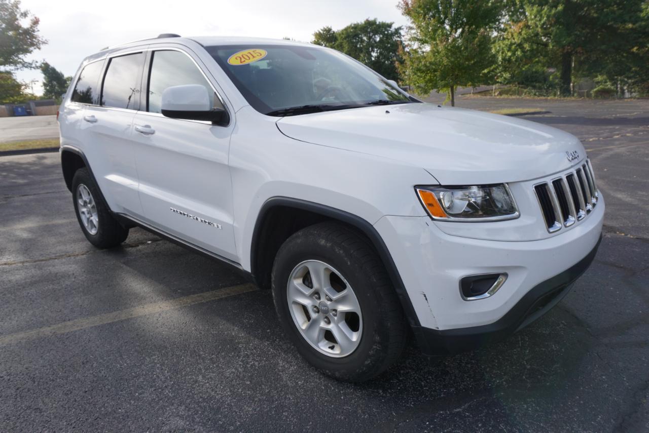 Jeep Grand Cherokee Laredo 4WD 2015
