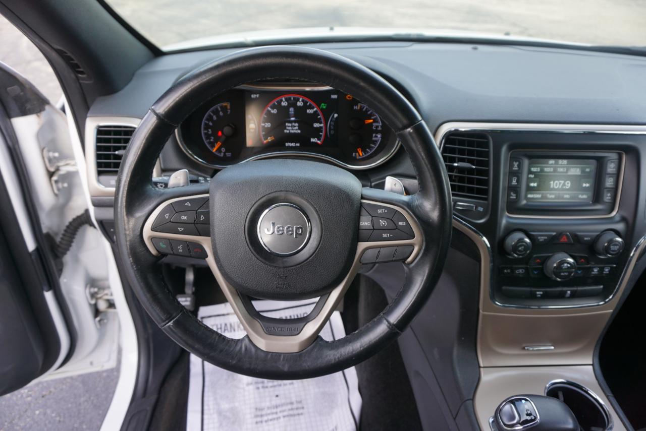 Jeep Grand Cherokee Laredo 4WD 2015