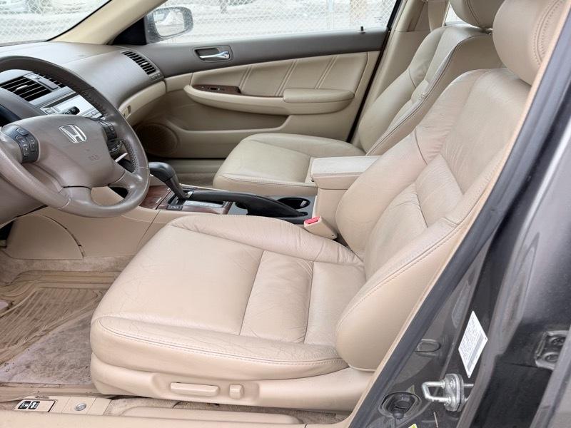 Honda Accord 4dr Sedan EX Auto 2006