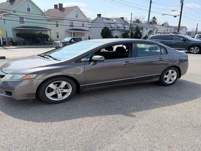 Honda Civic Sedan 4dr Auto LX 2011