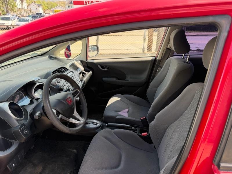 Honda Fit 5dr HB Auto 2012