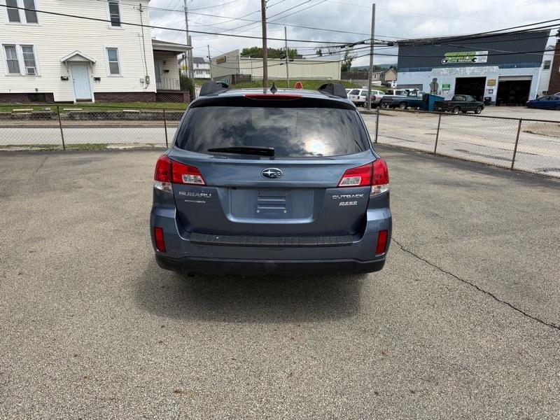 Subaru Outback 2.5i Limited Wagon 2014
