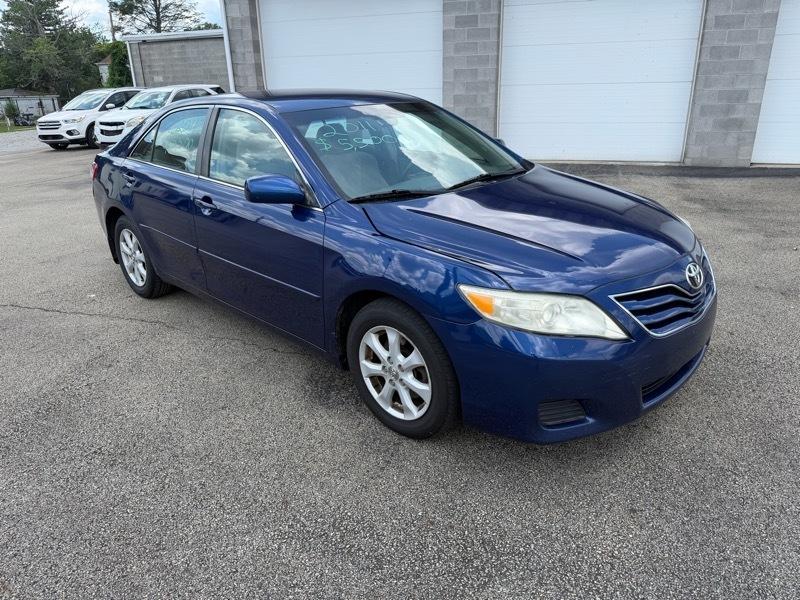 Toyota Camry LE  2012