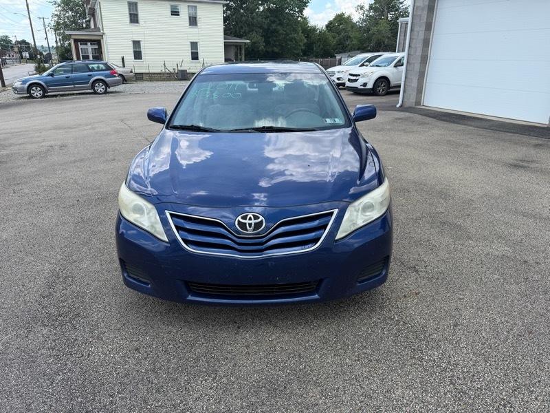 Toyota Camry LE  2012