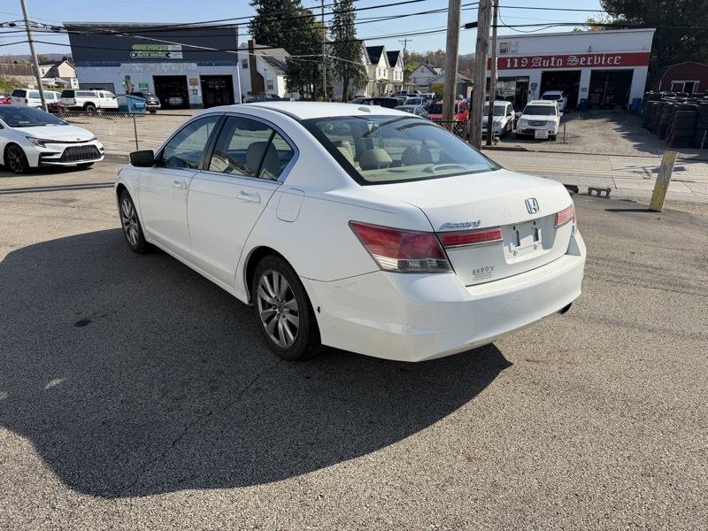 Honda Accord Sedan 4dr I4 CVT EX-L 2011
