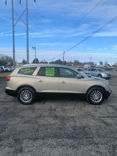 Buick Enclave FWD 4dr CXL 2011