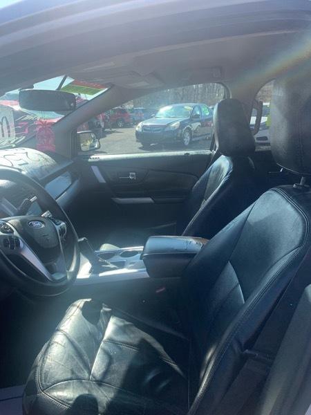 Ford Edge 4dr SE FWD 2011