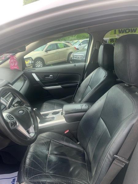 Ford Edge 4dr SE FWD 2011