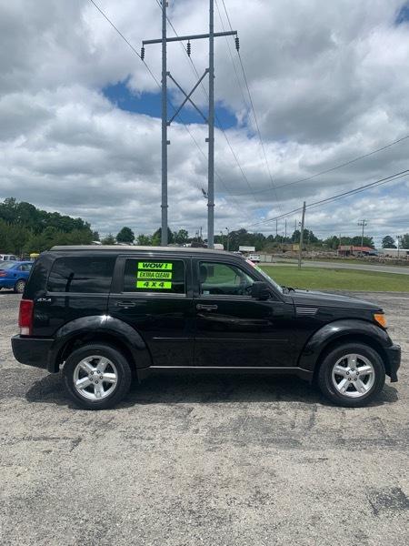 Dodge Nitro SXT 4D SUV 4WD 2010