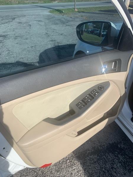 Kia Optima 4dr Sdn 2.4L Auto Hybrid 2013