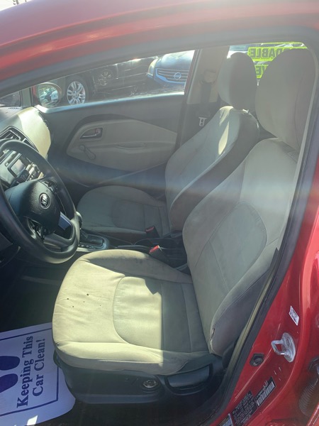 Kia Rio 4dr Sdn Auto LX 2014