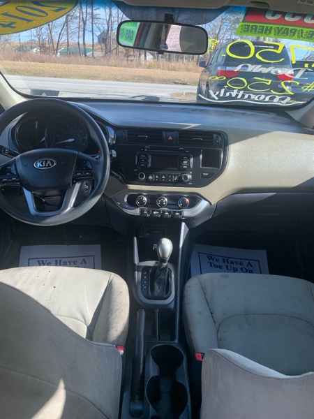 Kia Rio 4dr Sdn Auto LX 2014