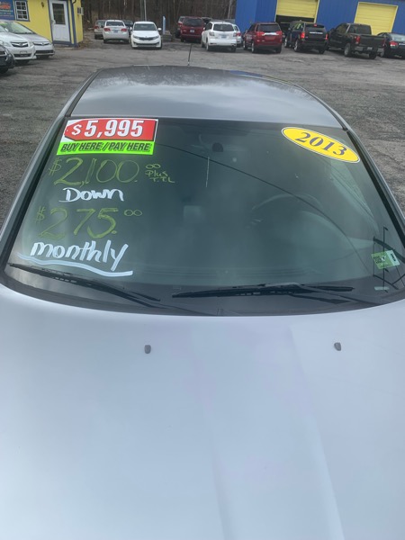 Chrysler 200 4dr Sdn Touring 2013