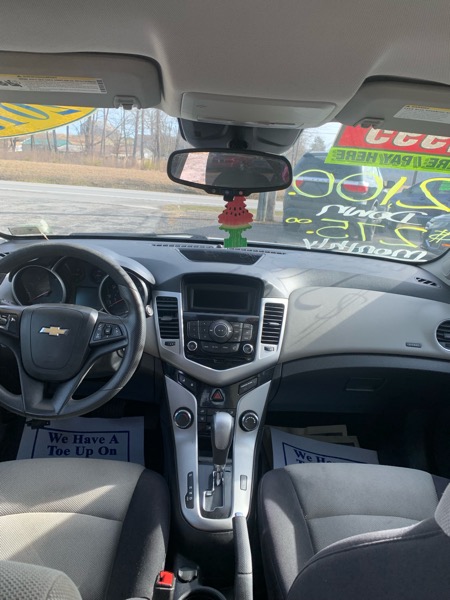 Chevrolet Cruze 4dr Sdn LS 2013