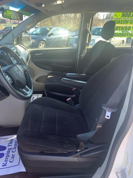 Dodge Grand Caravan 4dr SE 2013