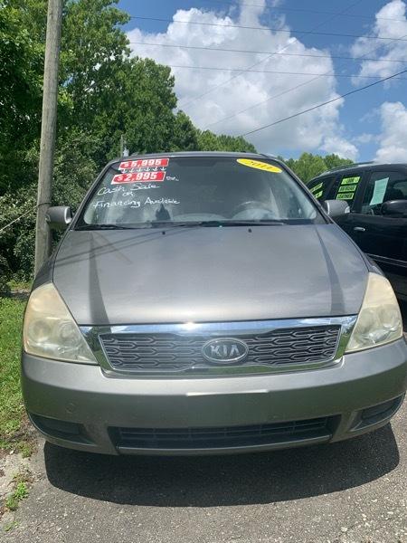 Kia Sedona LX 2011