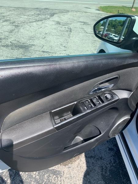 Chevrolet Cruze LT 4D Sedan 2013