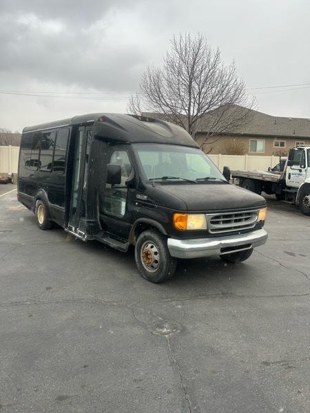 Ford E350  2006