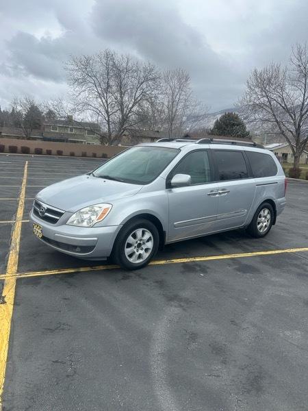 Hyundai Entourage GLS 2007