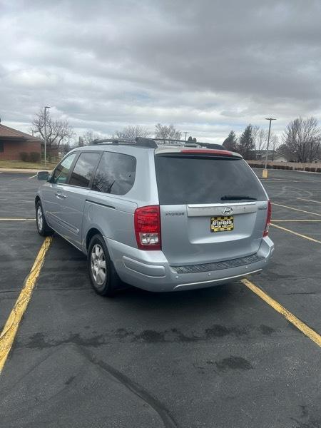 Hyundai Entourage GLS 2007