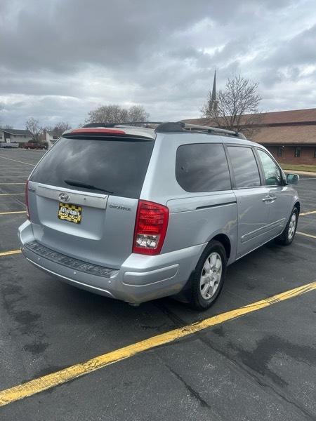 Hyundai Entourage GLS 2007