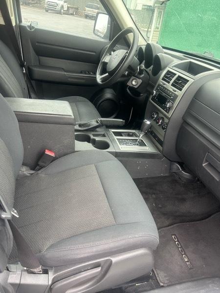 Dodge Nitro SE 4WD 2011