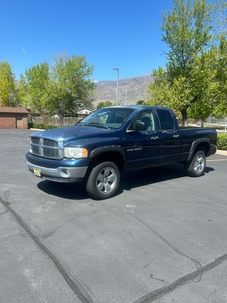 Dodge Ram 1500 4WD Crew Cab 140.5" ST 2003