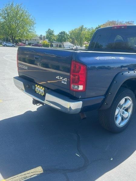 Dodge Ram 1500 4WD Crew Cab 140.5" ST 2003