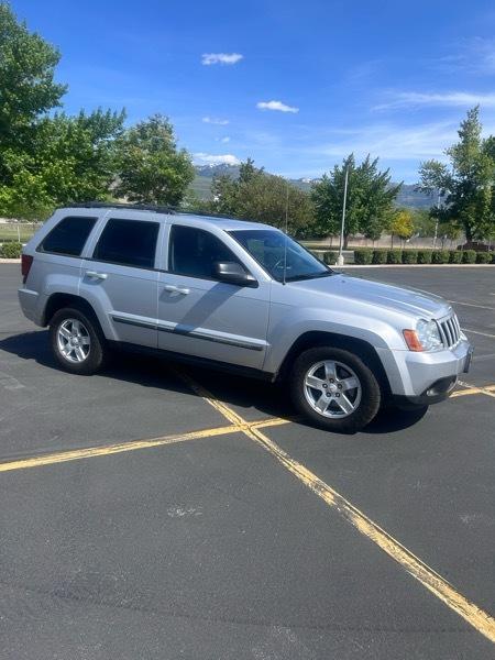 Jeep Grand Cherokee Laredo 4WD 2009