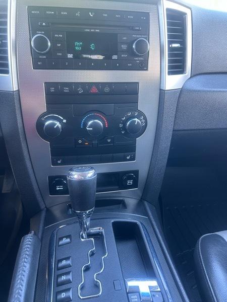 Jeep Grand Cherokee Laredo 4WD 2009