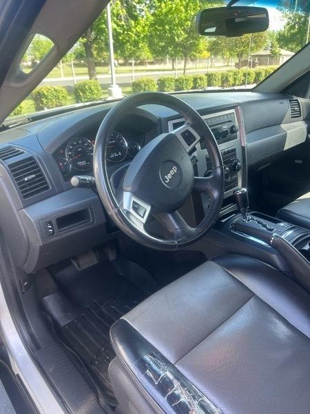 Jeep Grand Cherokee Laredo 4WD 2009