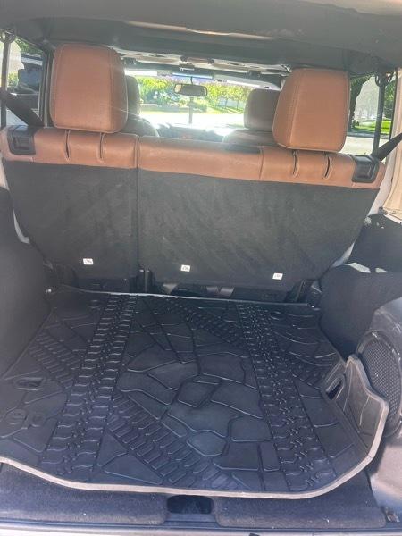 Jeep Wrangler Unlimited Rubicon 4WD 2013